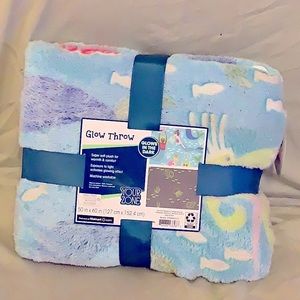 Glow in dark under the sea throw blanket
